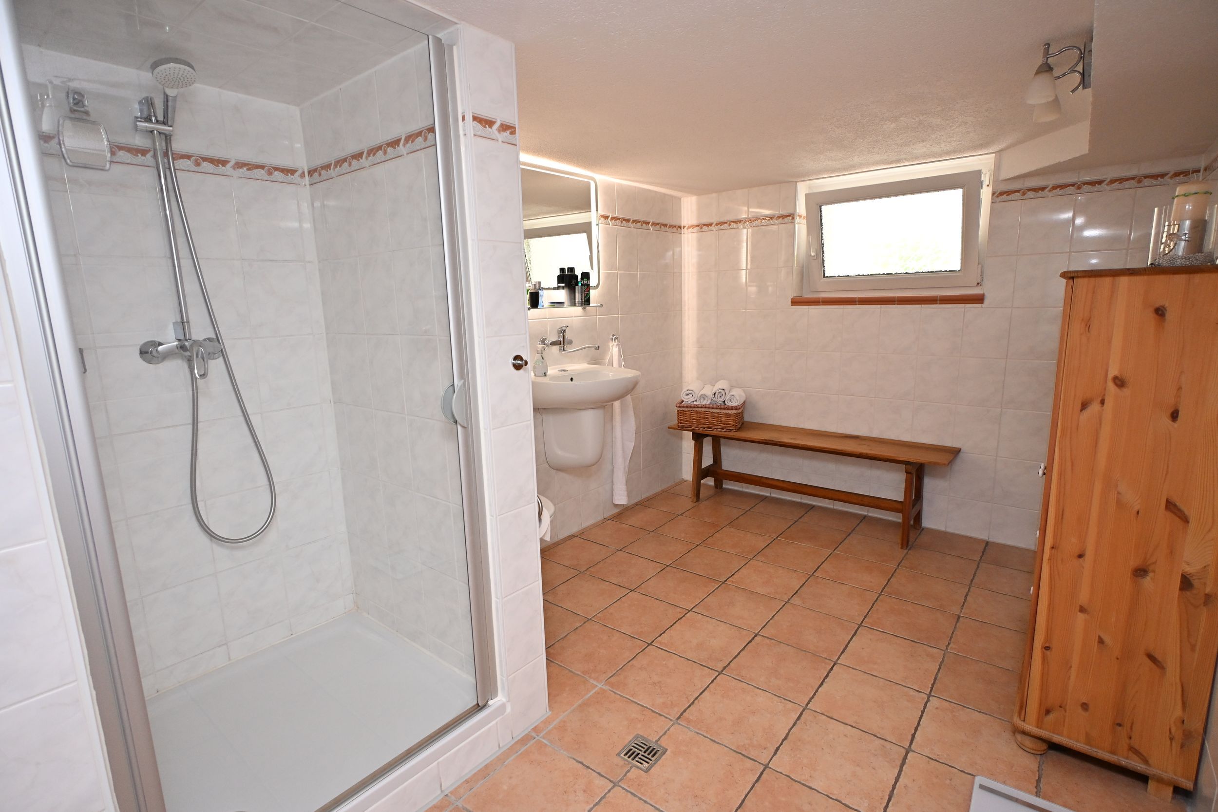 Badezimmer KG