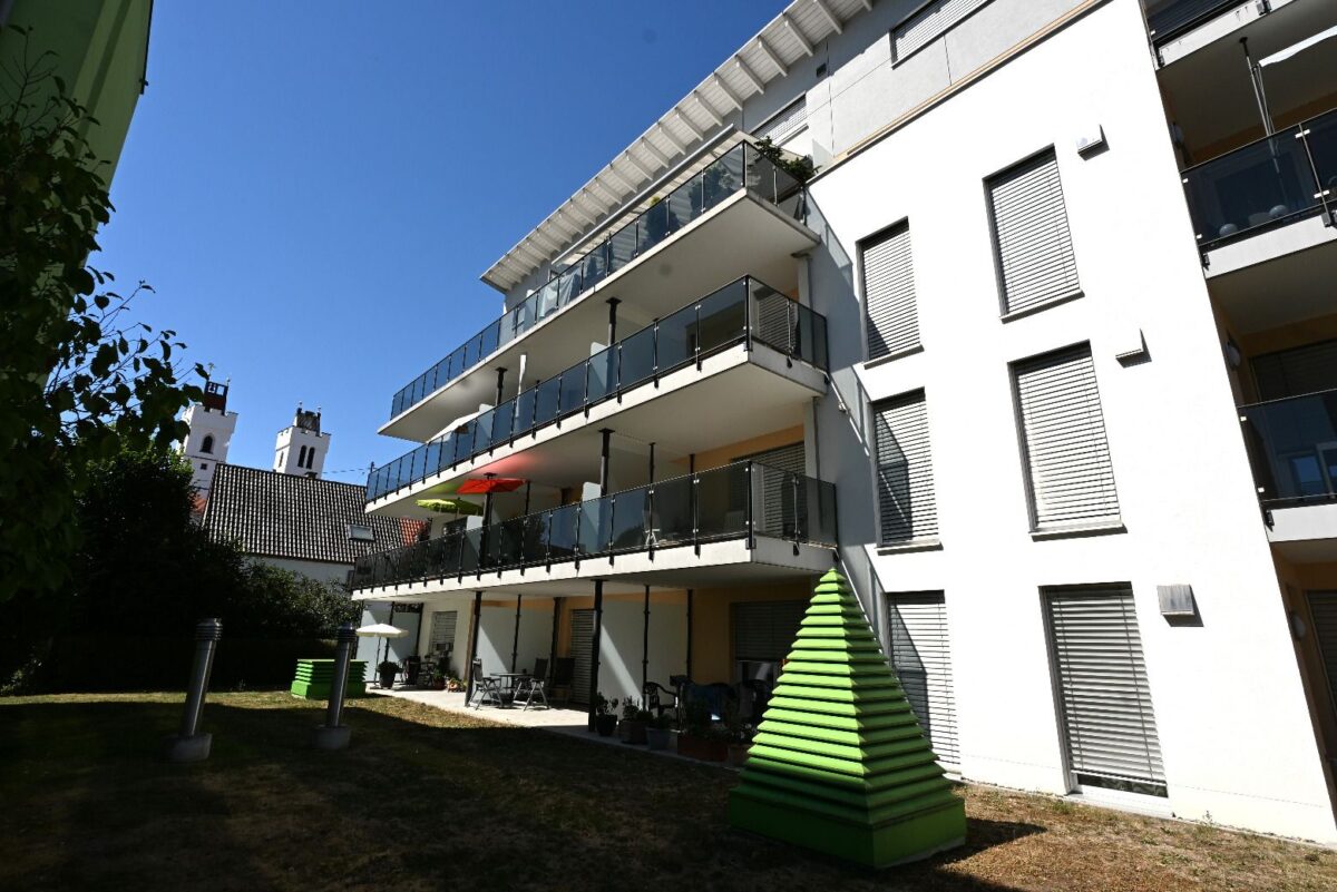 Moderne Wohnhausfassade
