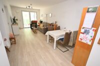 Wohnzimmer mit Essbereich