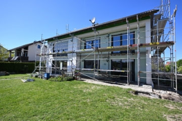 Helle 4ZKB-Wohnung in modernisiertem Mehrfamilienhaus, 86690 Mertingen, Etagenwohnung