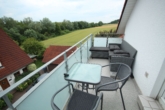 Balkon - Sonnige 3-ZKB-Dachgeschosswohnung mit Süd-Balkon und Stellplatz – ideal für Paare!