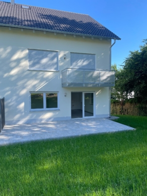 Neubau – 2-ZKB mit Terrasse und Garten – optional mit Küche!, 86494 Emersacker, Erdgeschosswohnung