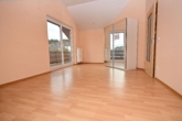 Schlafzimmer DG - Großzügiges Zweifamilienhaus mit vielfältigen Möglichkeiten!