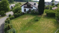 Gartenansicht - Großzügiges Zweifamilienhaus mit vielfältigen Möglichkeiten!
