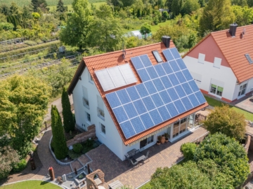 Großzügiges Einfamilienhaus mit Komfort und Charme, 86637 Wertingen, Einfamilienhaus