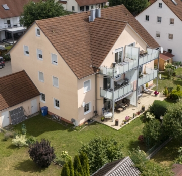 Charmante 3-Zimmer-Wohnung in Höchstädt mit Balkon und Garage, 89420 Höchstädt, Etagenwohnung