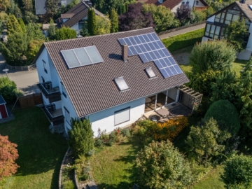 Familienfreundliches Einfamilienhaus mit viel Potenzial, 86637 Wertingen, Einfamilienhaus